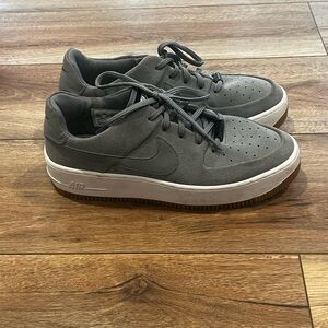 Nike Women’s Air Force 1 Gray Suede Size 9.5